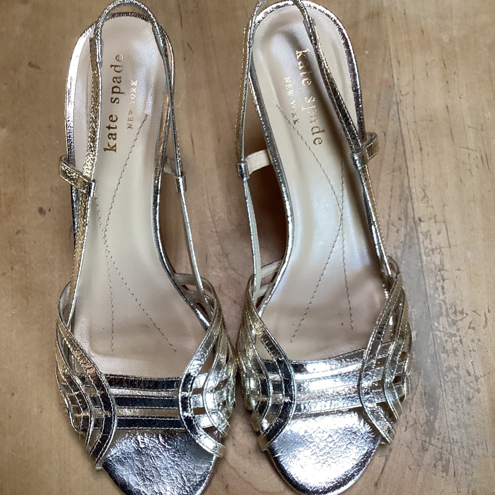 Female beautiful Kate spade open toe shoes , gold and size6.5